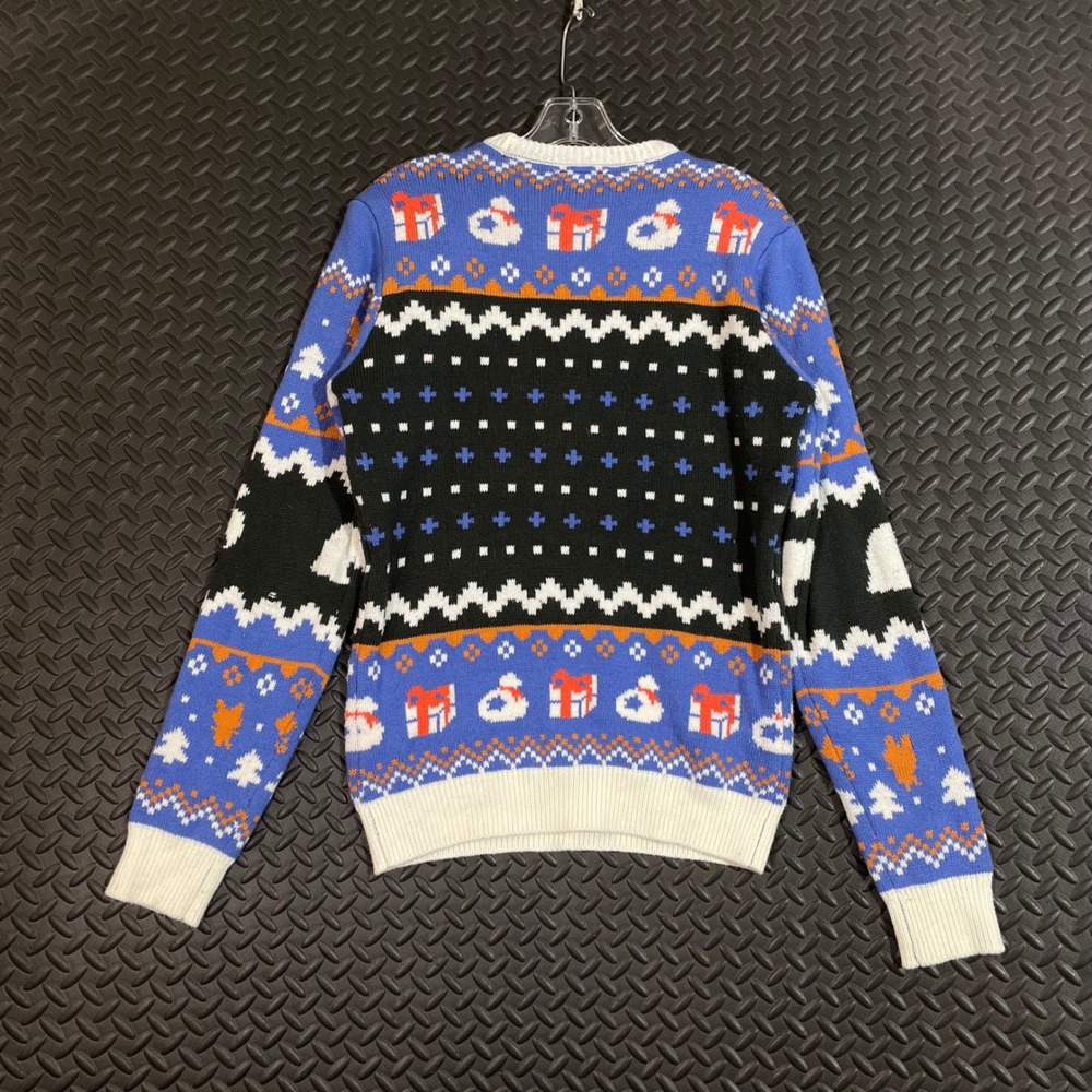 Nintendo Geeknet Animal Crossing Christmas Crewneck Pullover Sweater Men's Small - Picture 4 of 9